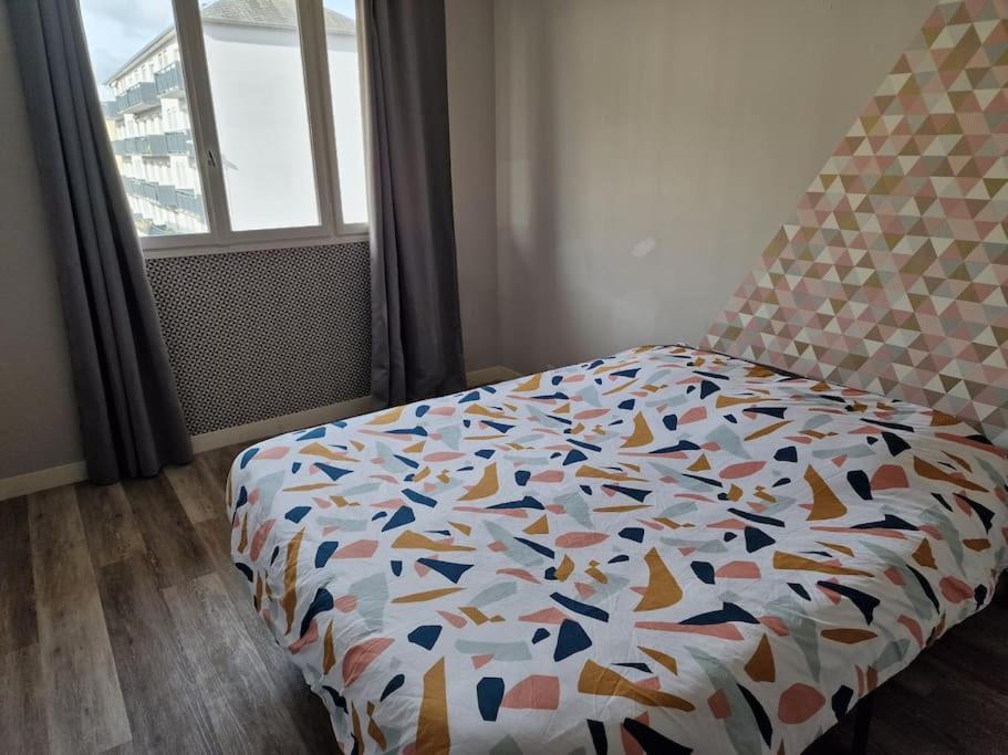 Refuge Urbain Chic Avec Balcon Lejlighed Saint-Lô Eksteriør billede